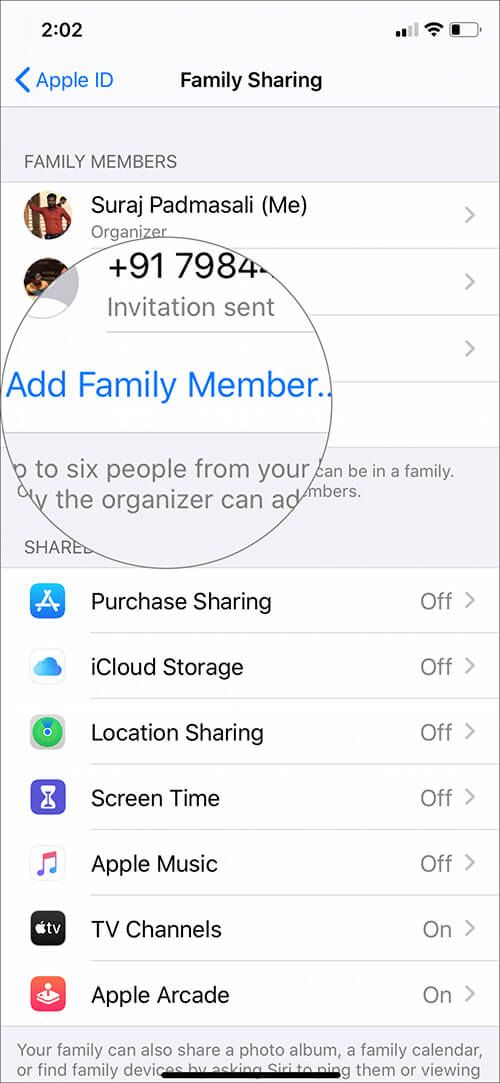 Přidejte člena rodiny a povolte sdílení rodiny pro Apple TV Plus na iPhone