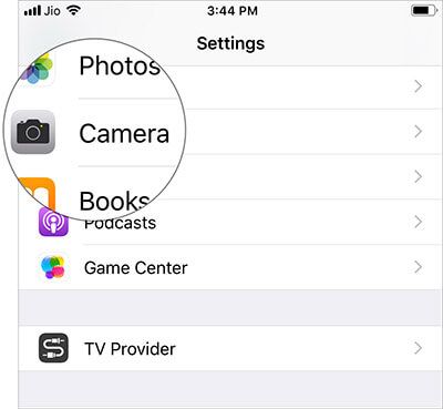 Trykk på Kamera i iOS 12 Innstillinger