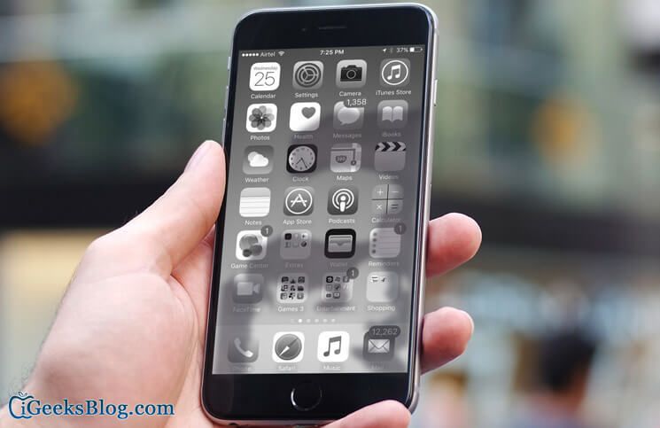 iPhoneの画面が白黒に変わった：修正方法