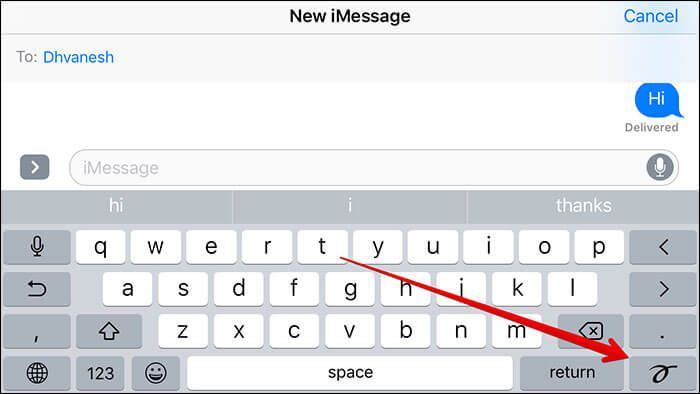 iPhoneのメッセージアプリで手書きボタンをタップします