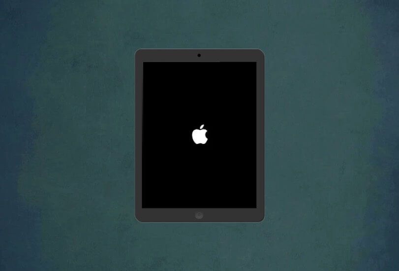 Apple-logoen vises på iPad med startknappen
