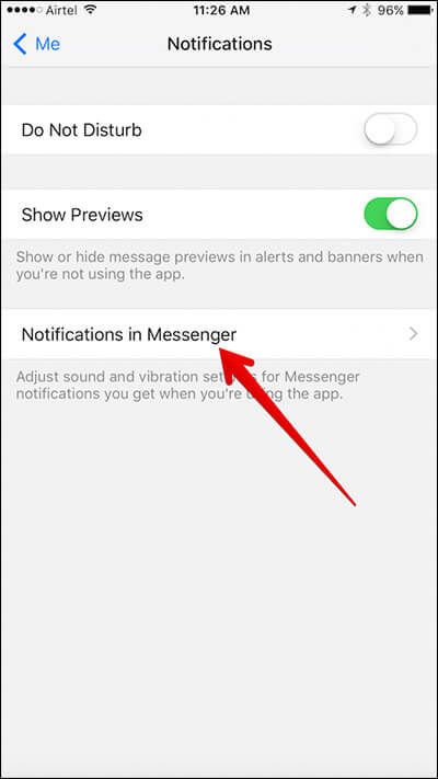 „IPhone“ programoje „Messenger“ palieskite Pranešimai „Messenger“