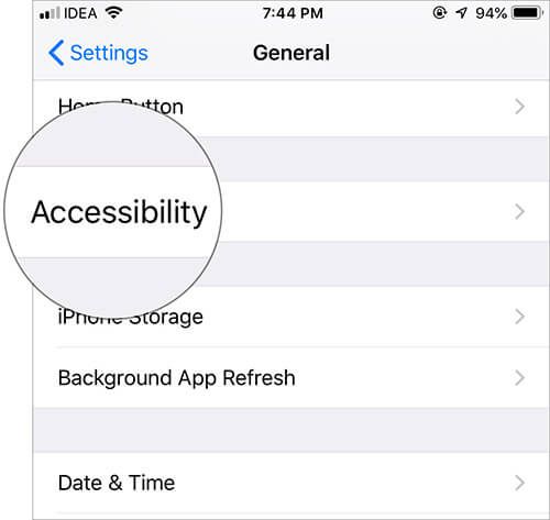 Appuyez sur Accessibilité sous Général sur iPhone